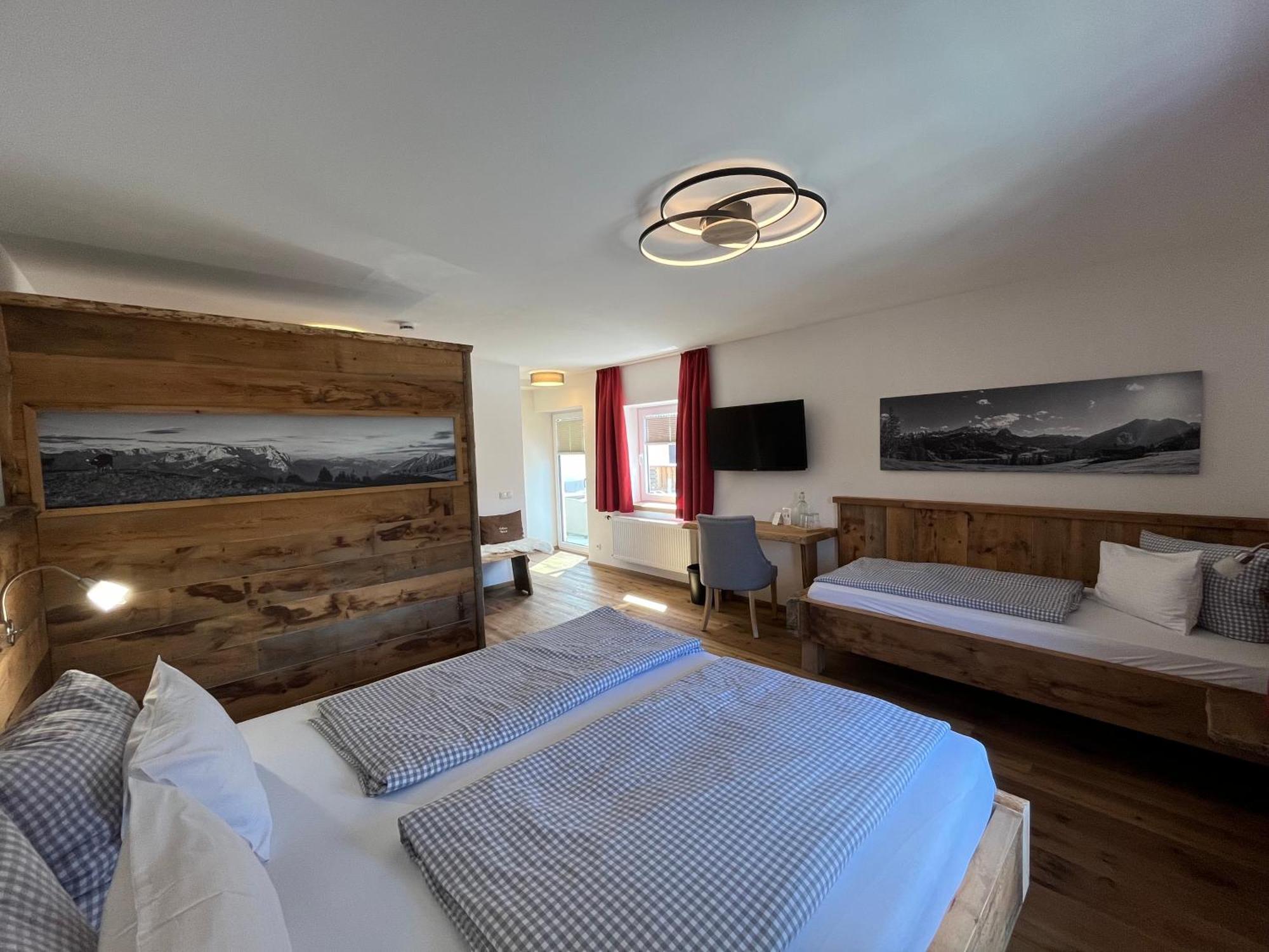 Hotel Garni Alpengruss Гарміш-Партенкірхен Екстер'єр фото