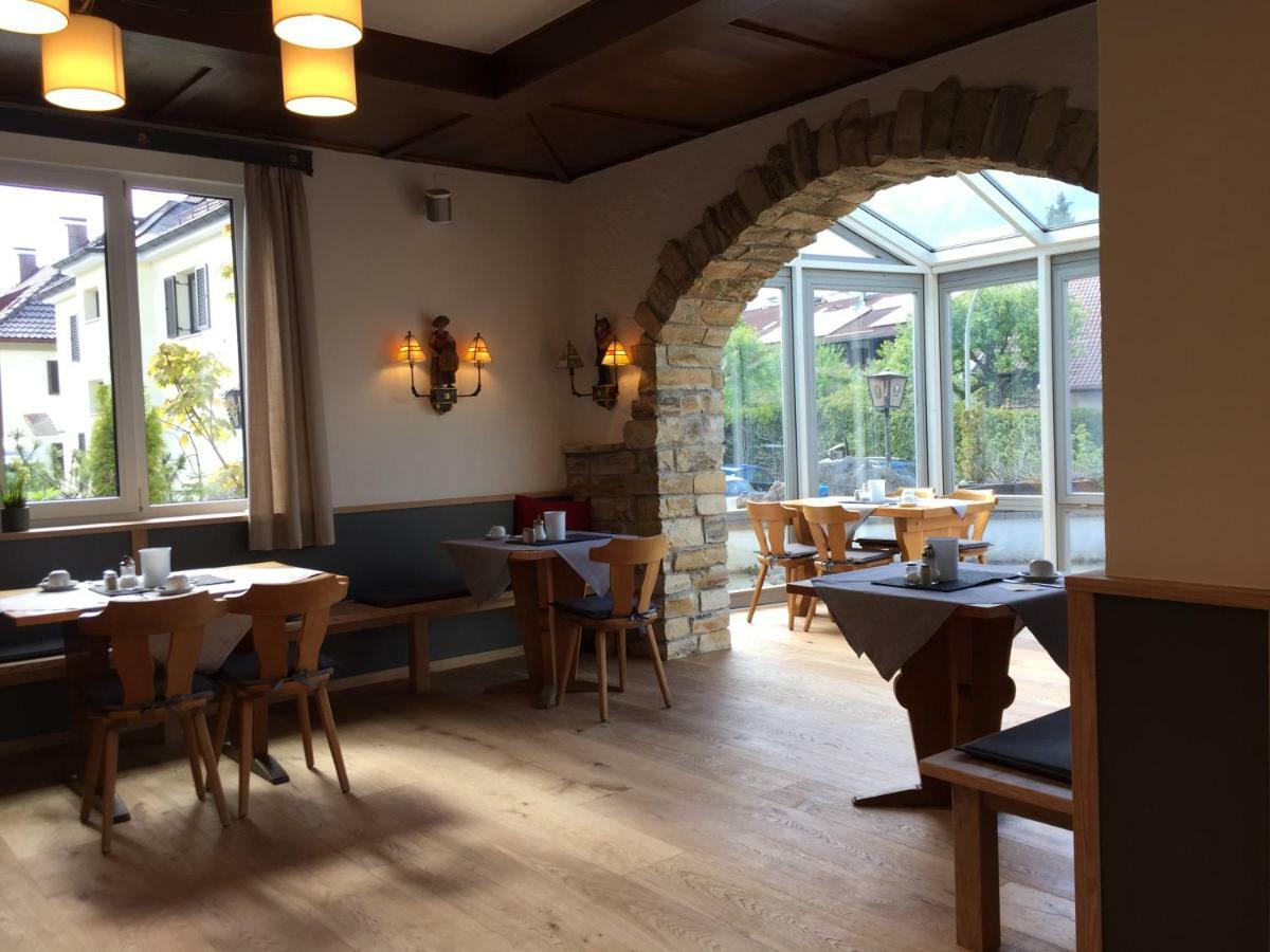 Hotel Garni Alpengruss Гарміш-Партенкірхен Екстер'єр фото